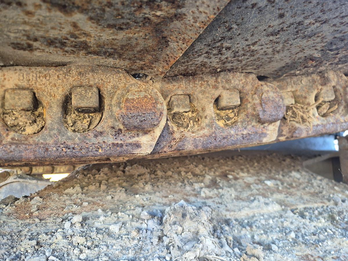 Used Caterpillar  325 Excavator