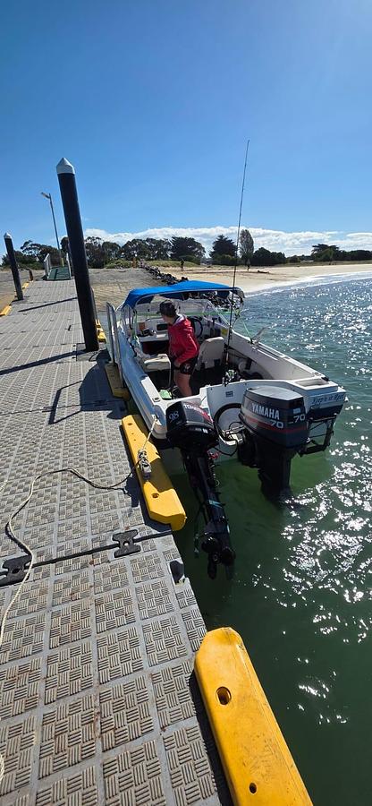 Used 1996 Kingfisher 70 HP Sportscraft 470r