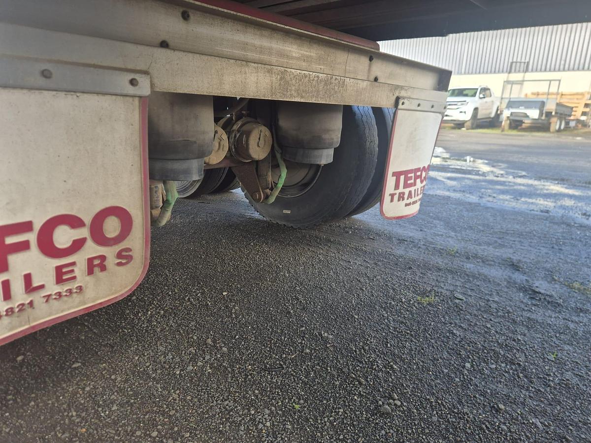 Used 2014 Tefco Quad Dog Tipper Trailer