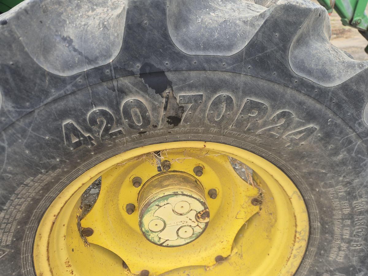 Used 2011 John Deere 5100 RN