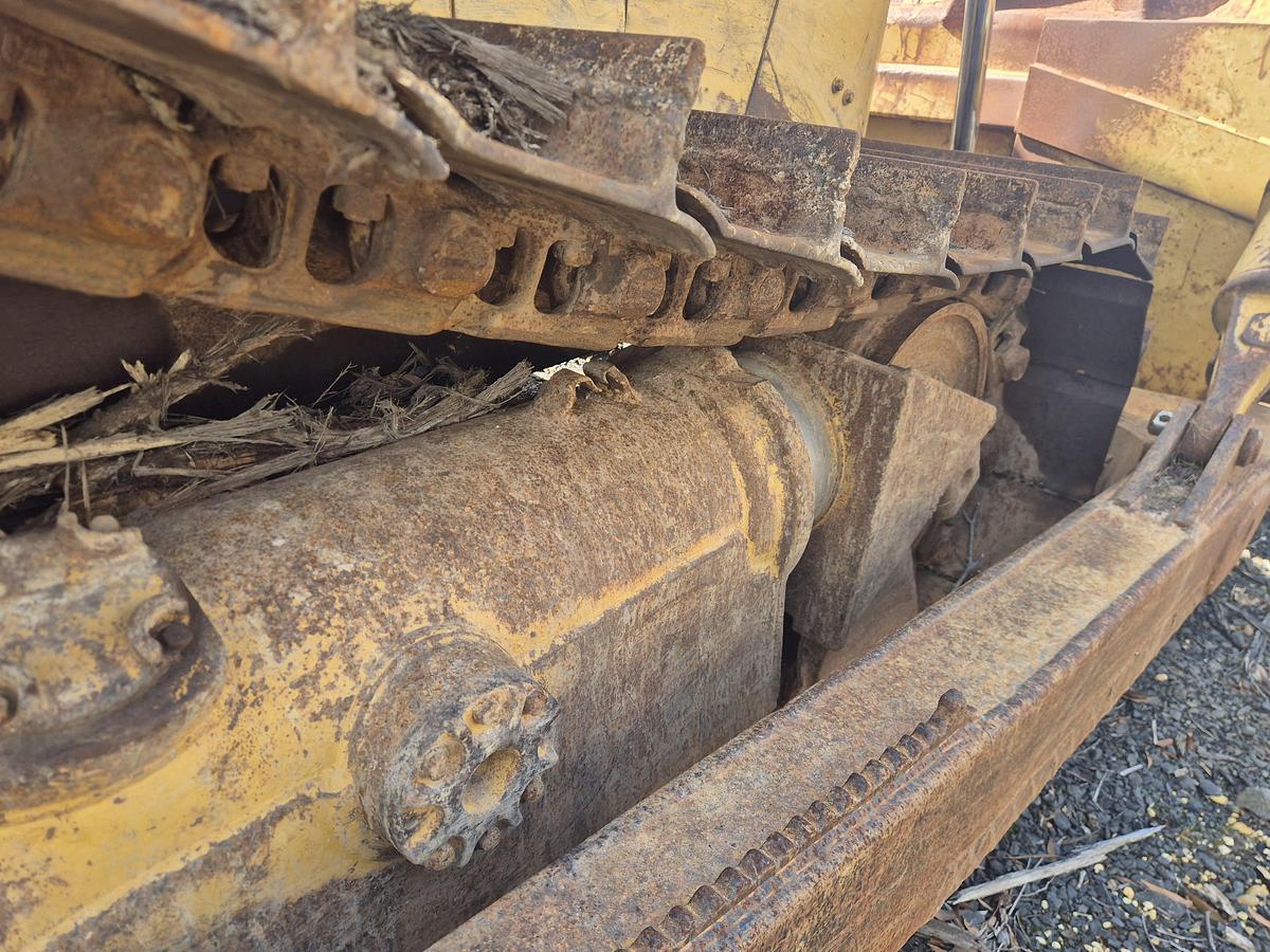 Used Caterpillar D6H