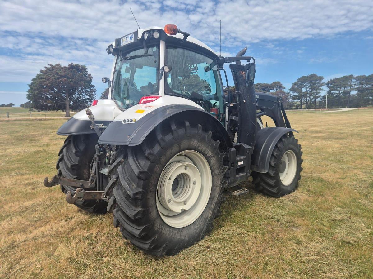 Used 2021 Valtra T154A Tractor