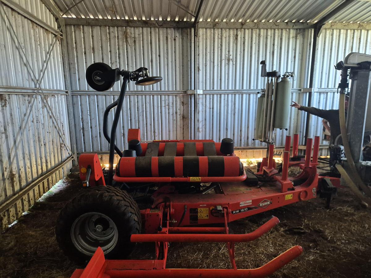 Used Kuhn RW1610 Silage Wrapper