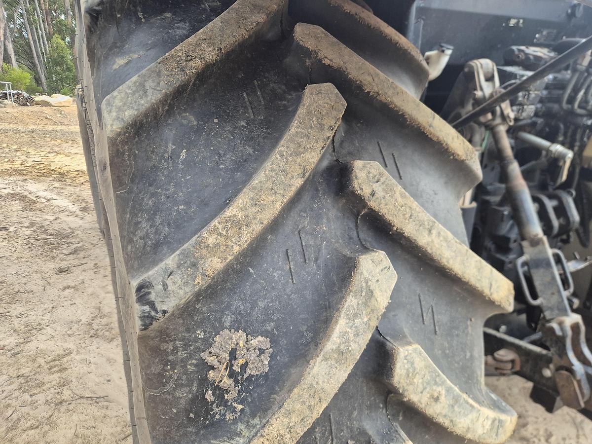 Used 2003 Case Maxxum 125 Loader Tractor