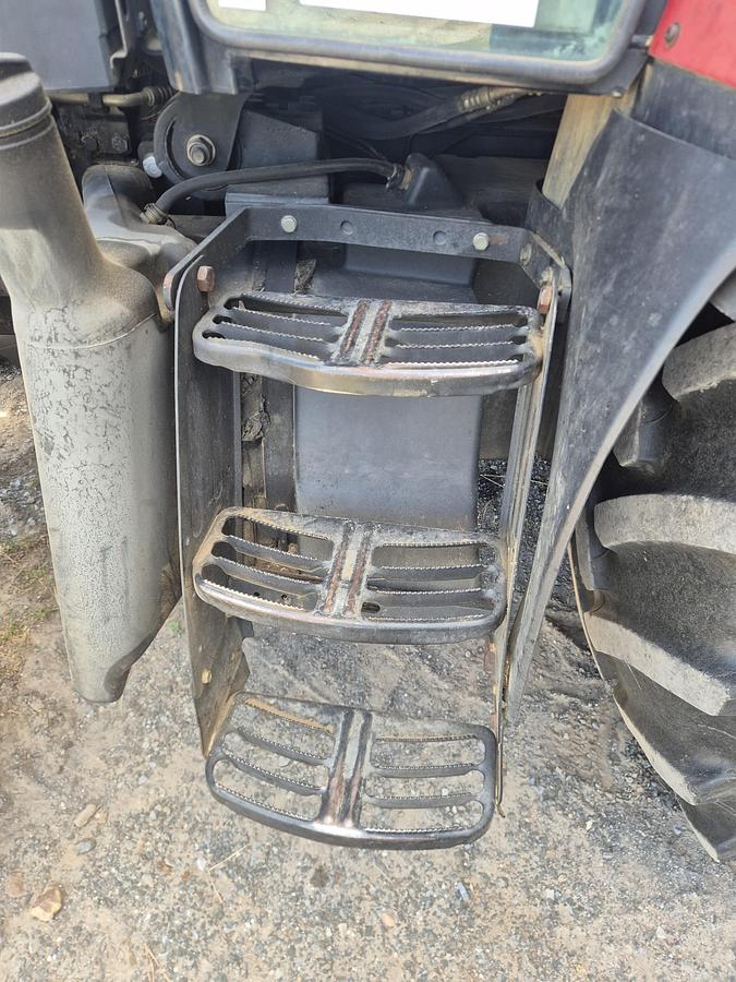 Used Case Maxxum 110 Loader Tractor