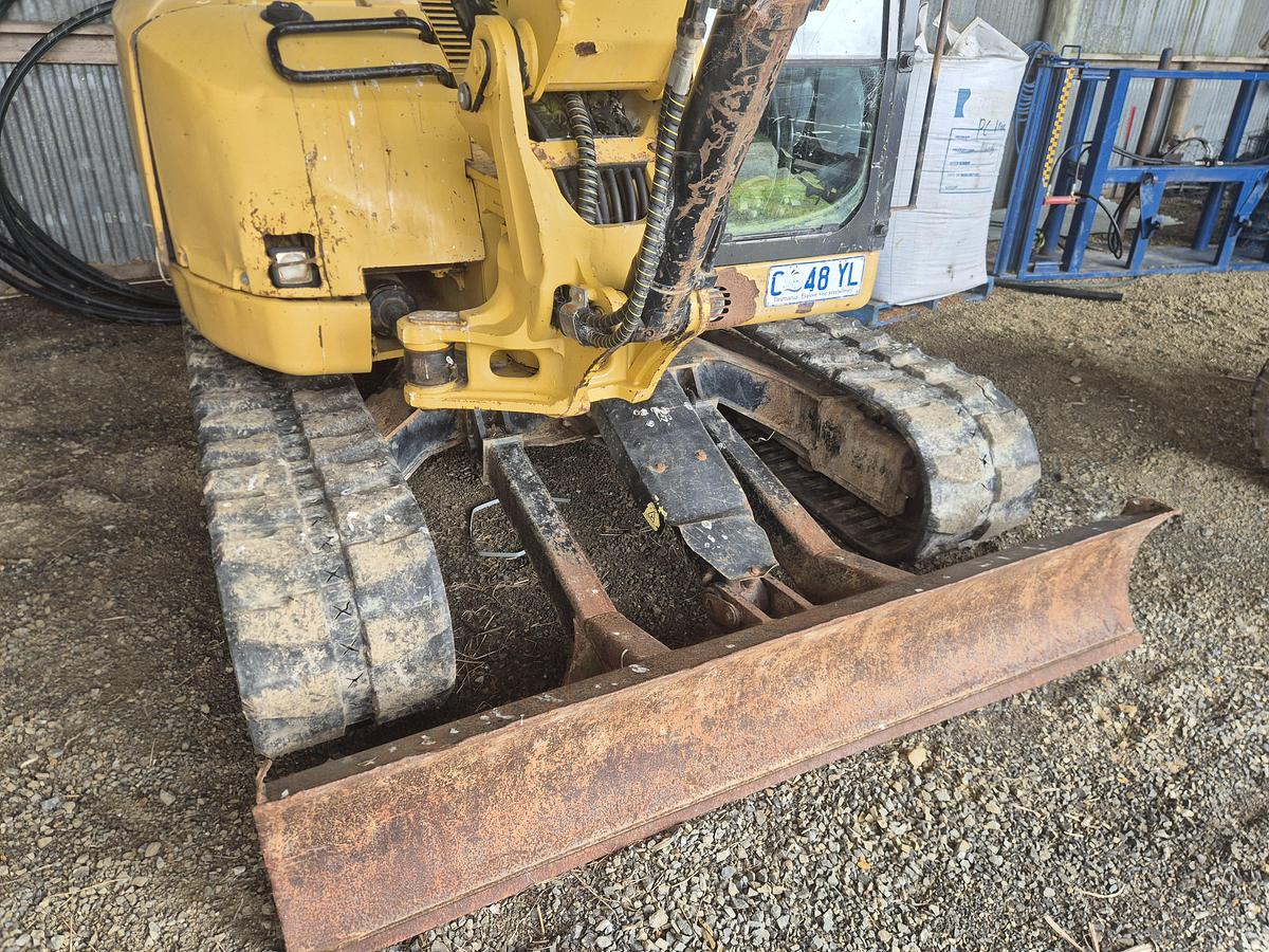 Used Caterpillar 308