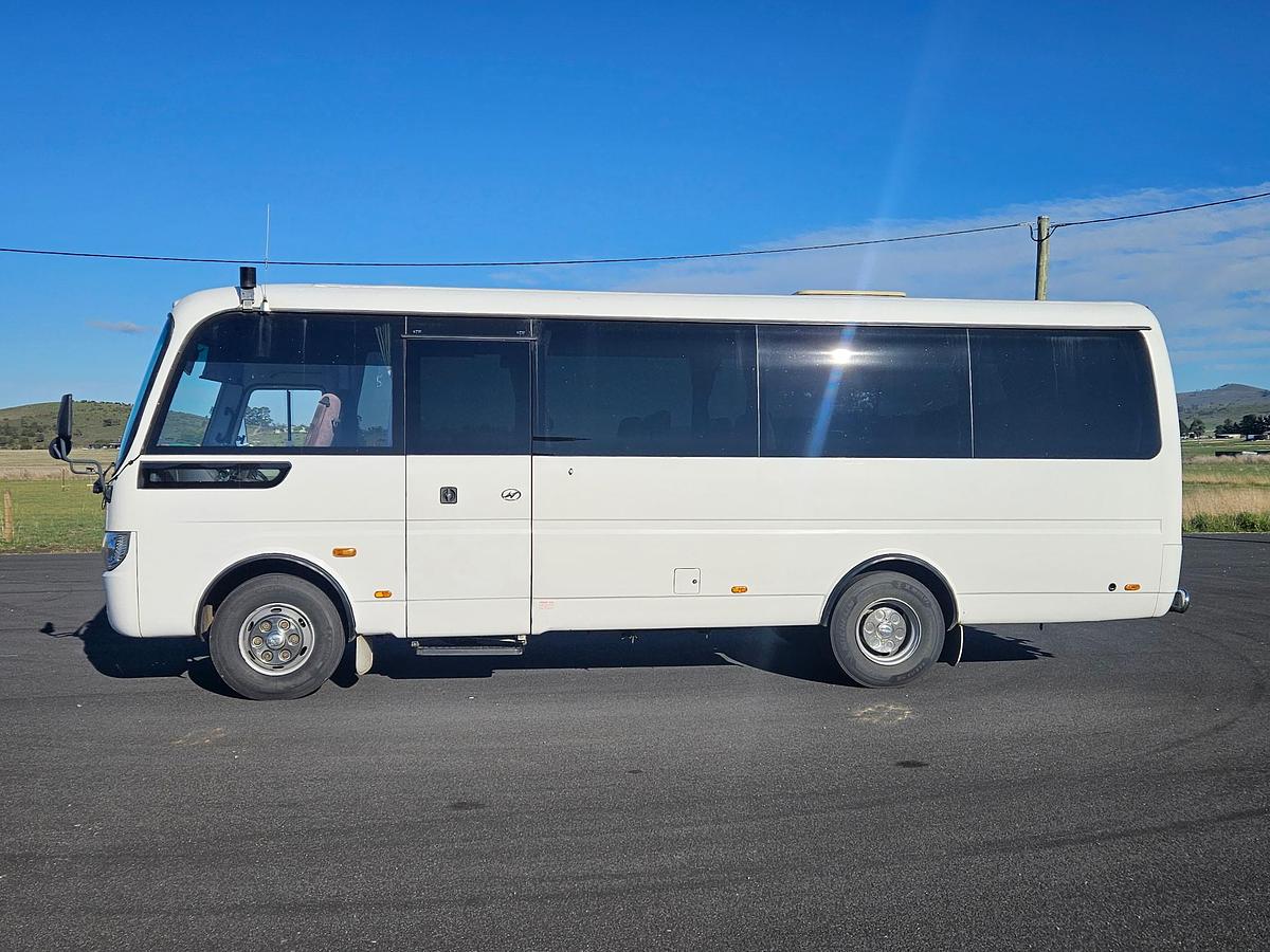 Used 2012 Higer School Bus