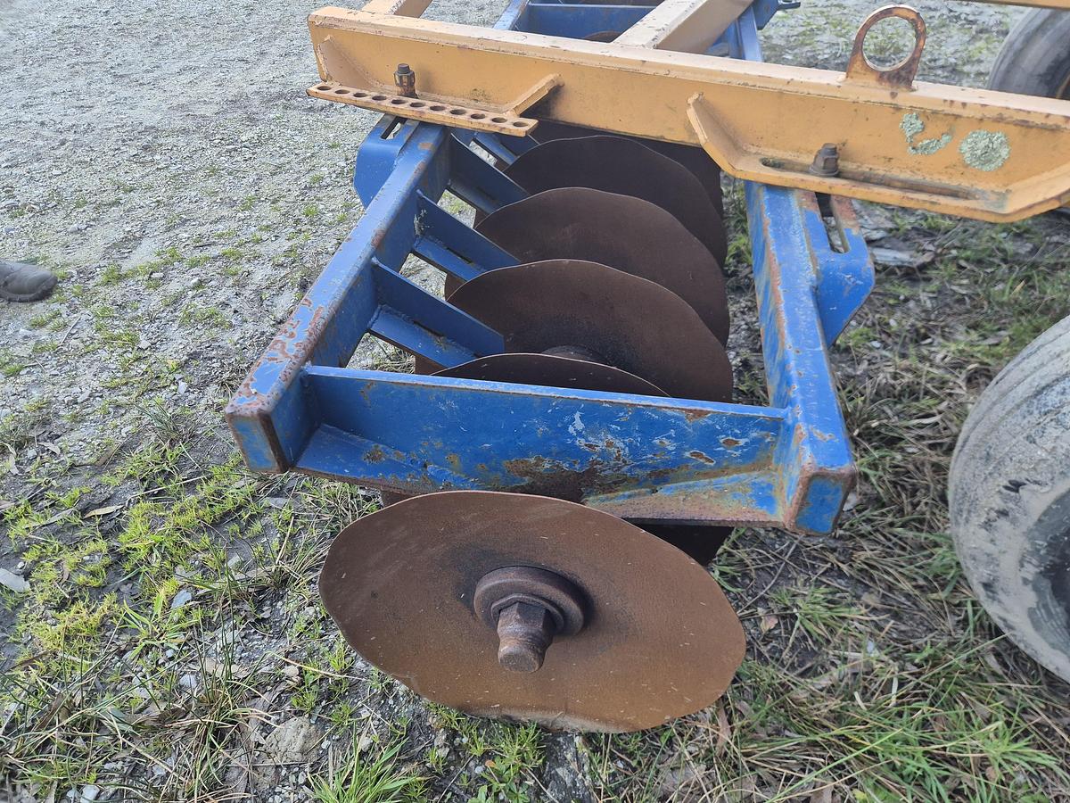 Used Delmade 750 Series 28 Plate Wheeled Offset Discs