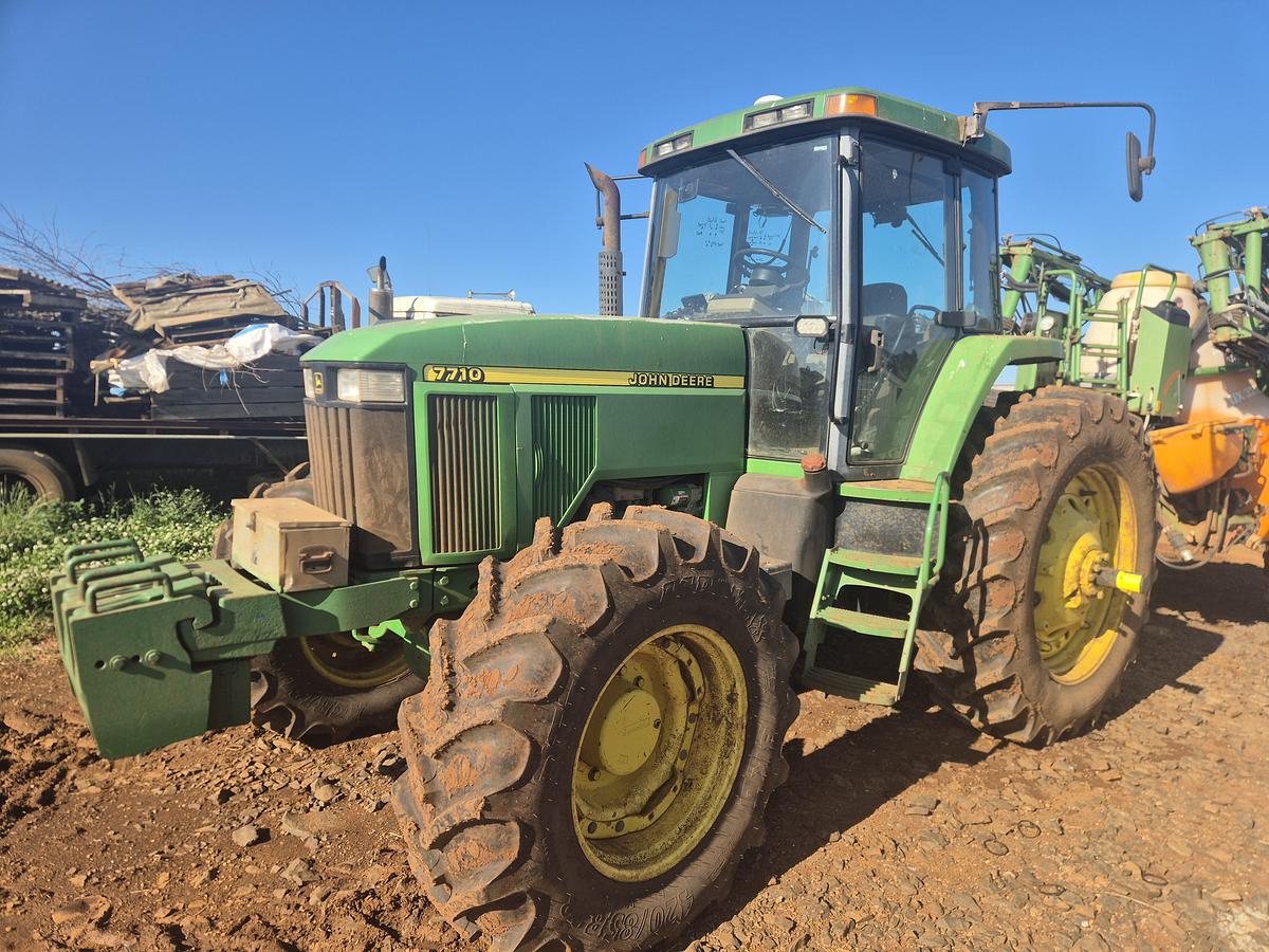 Used 1998 John Deere 7710