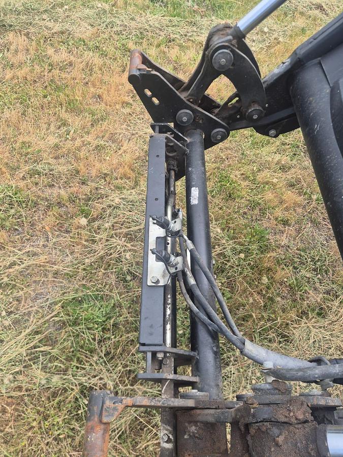 Used 2021 Valtra T154A Tractor