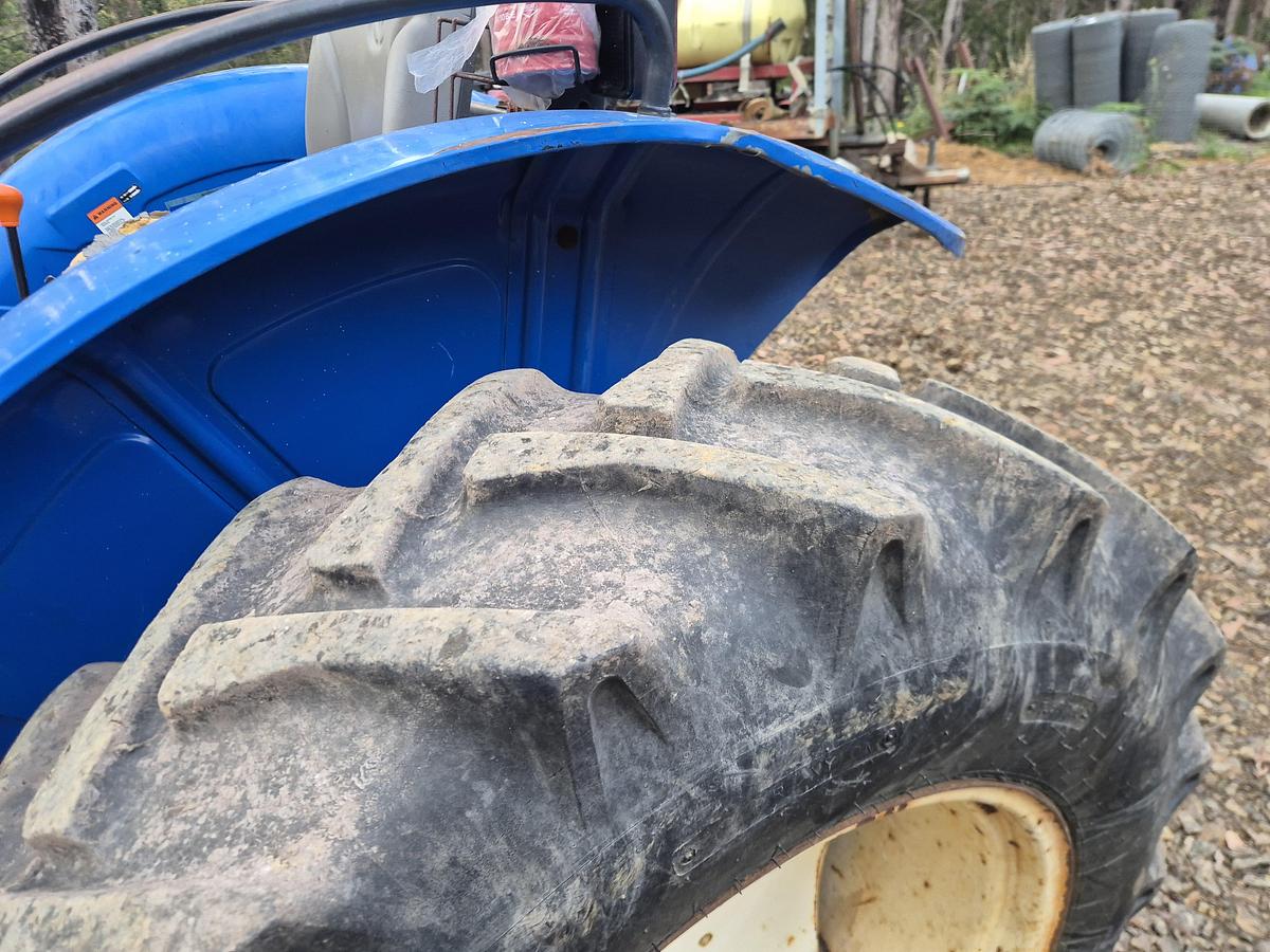 Used New Holland Workmaster 55 4wd Tractor
