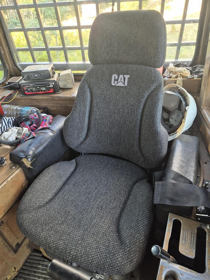 Used Caterpillar D8L Dozer