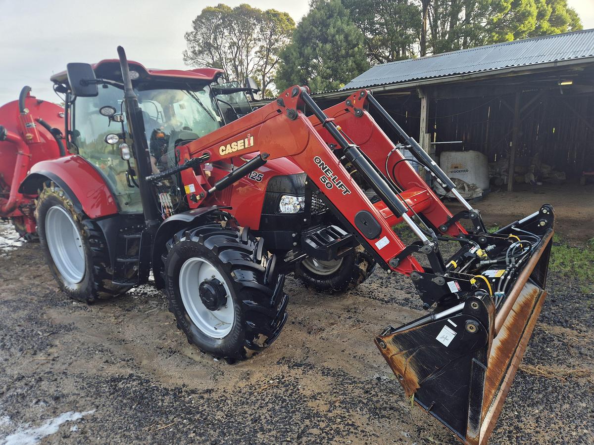 Used Case Maxxum 125
