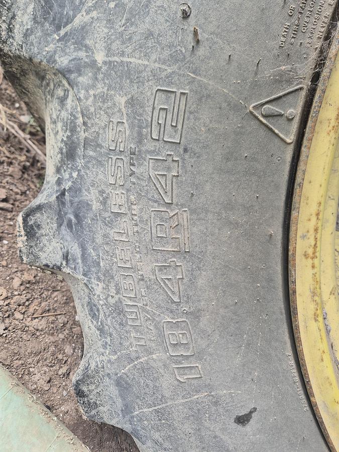 Used John Deere 7800