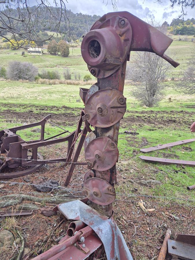 Used Kuhn 4 Disc Hay Mower