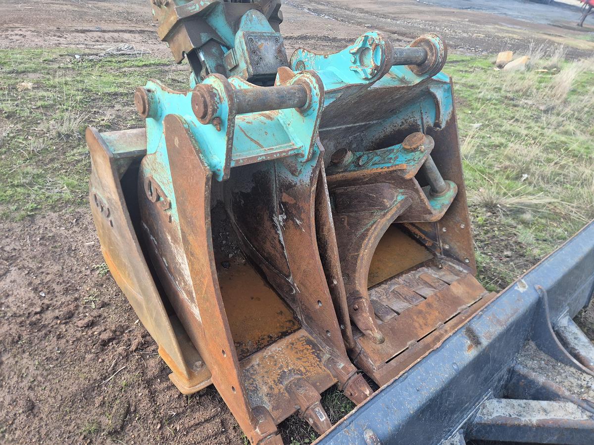 Used Kobelco SK135SR 13T Excavator