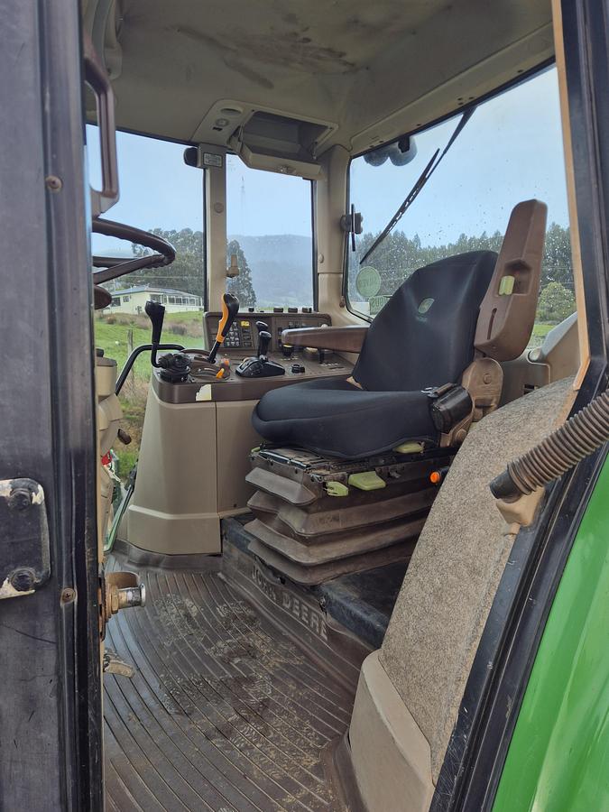 Used John Deere 6320