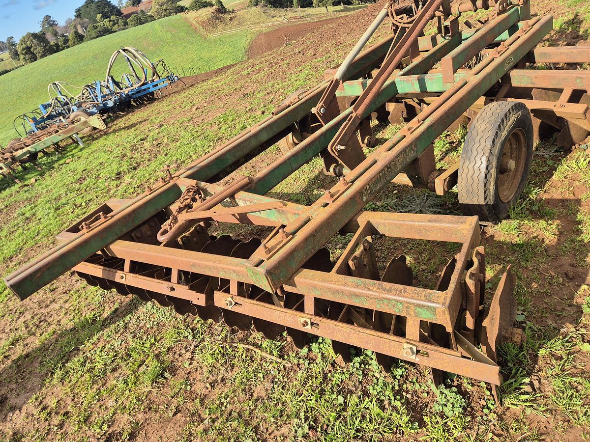 Used Gibbins Rawlings 28 Plate Offset Discs