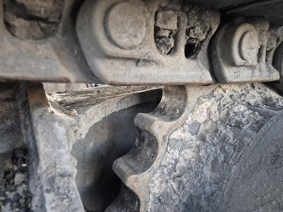 Used Komatsu  PC300-6 Excavator