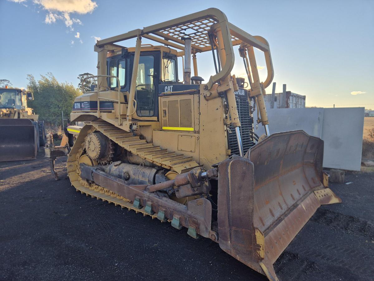Used Caterpillar D7H