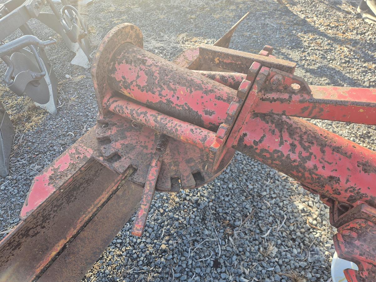 Used Page 6ft Adjustable Grader