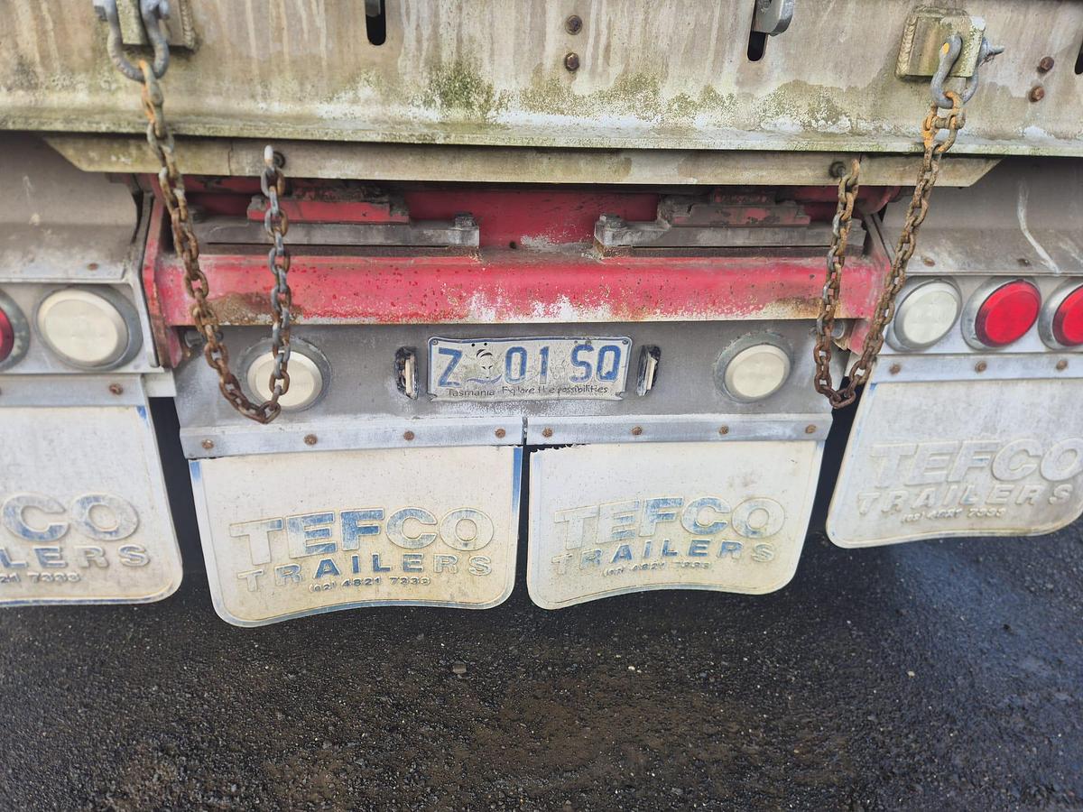 Used 2014 Tefco Quad Dog Tipper Trailer