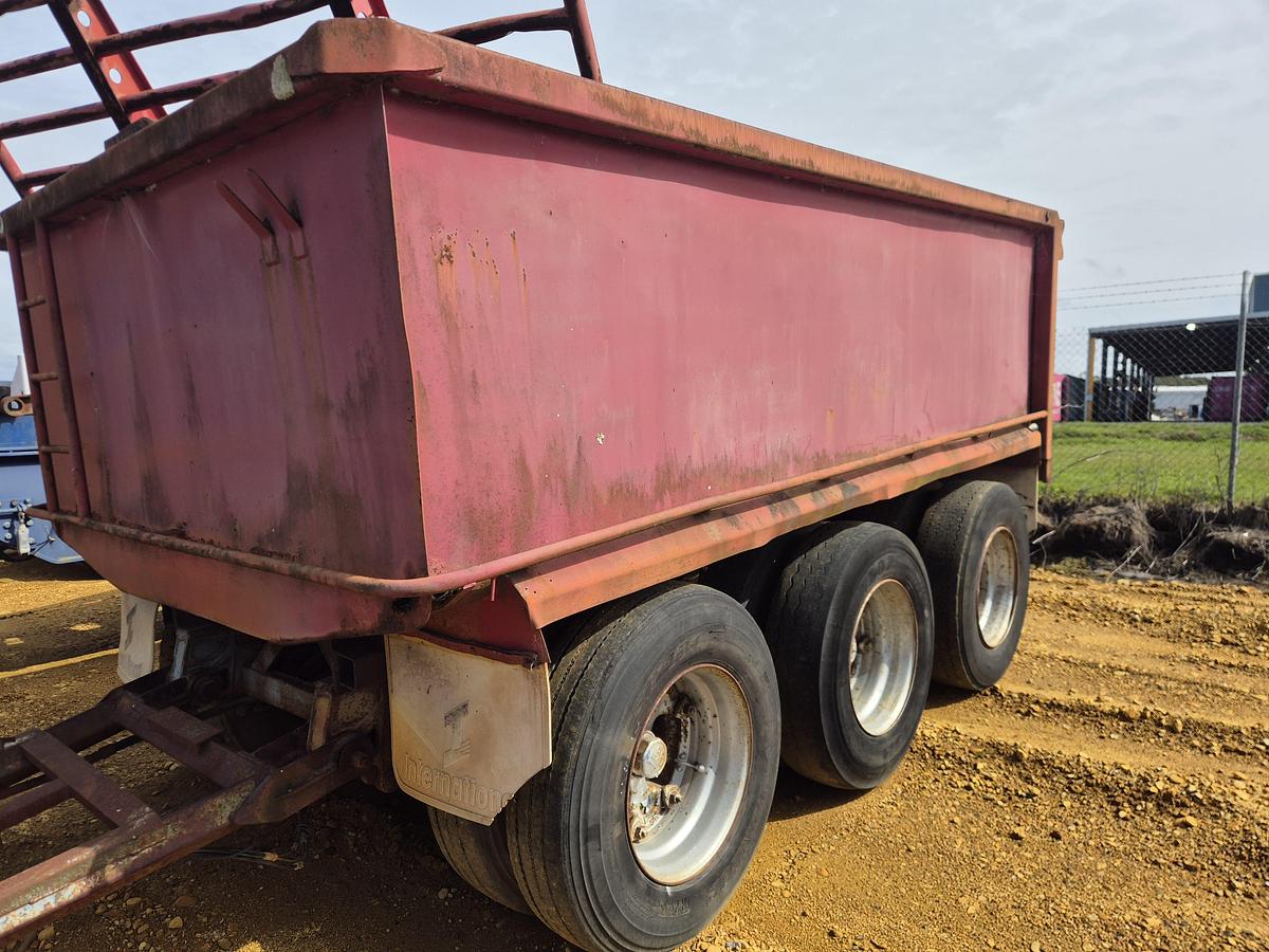 Used Triaxle Pig Trailer