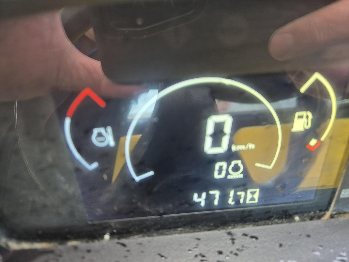 Used 2019 John Deere 835E