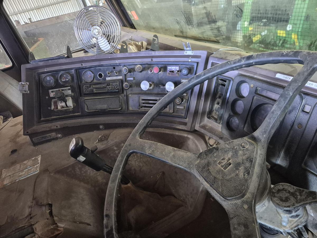 Used International T2670 Prime Mover