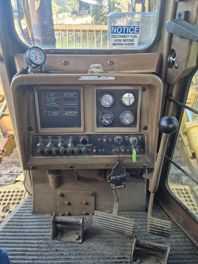 Used Caterpillar D8L Dozer