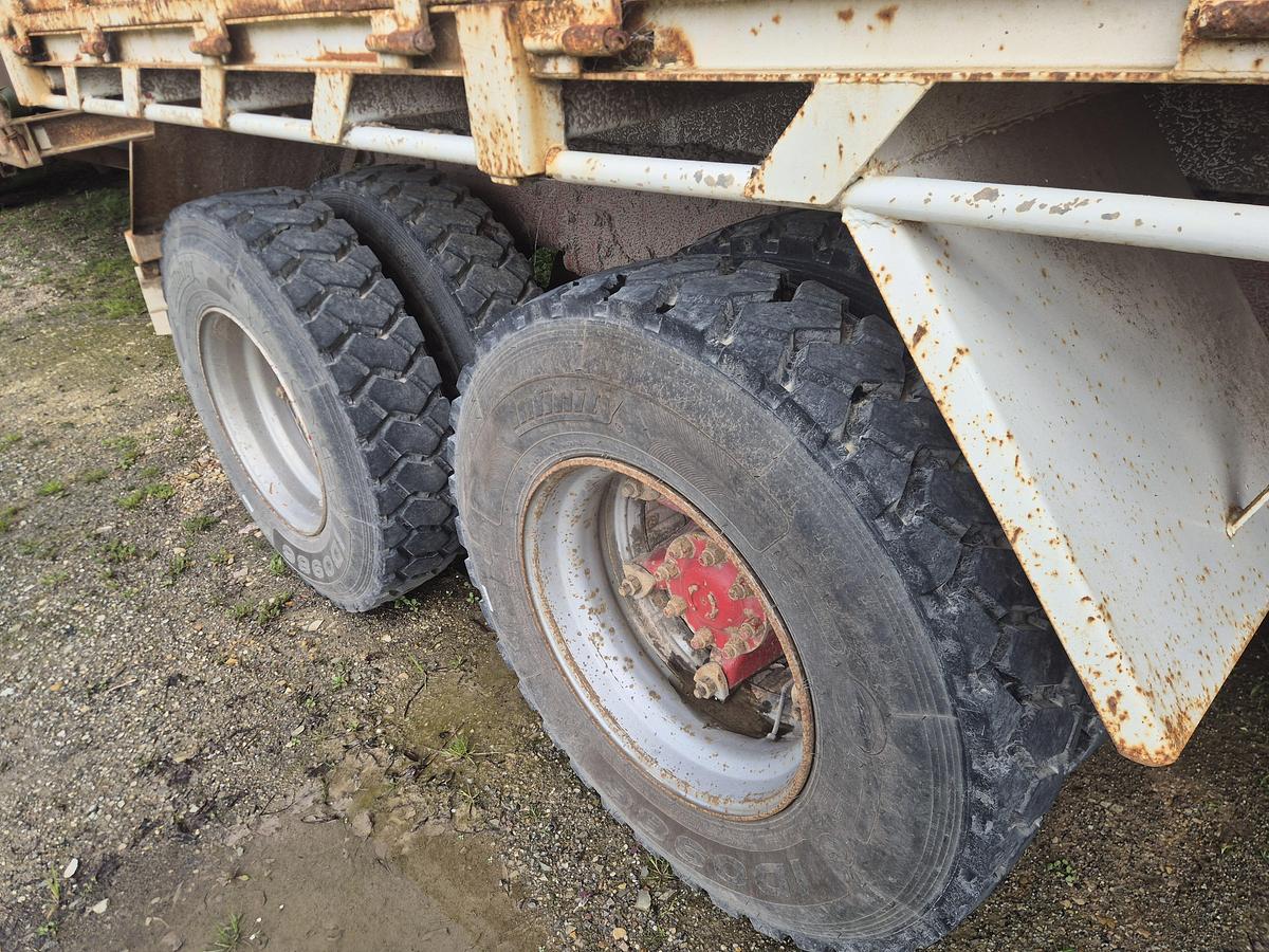 Used International S Line 10 Yarder