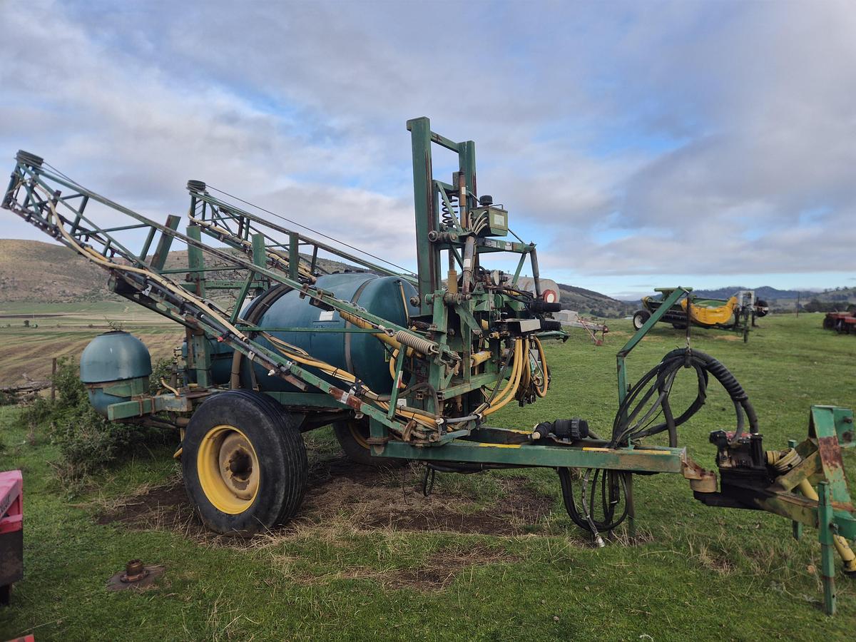 Used Goldacres Boom Sprayer