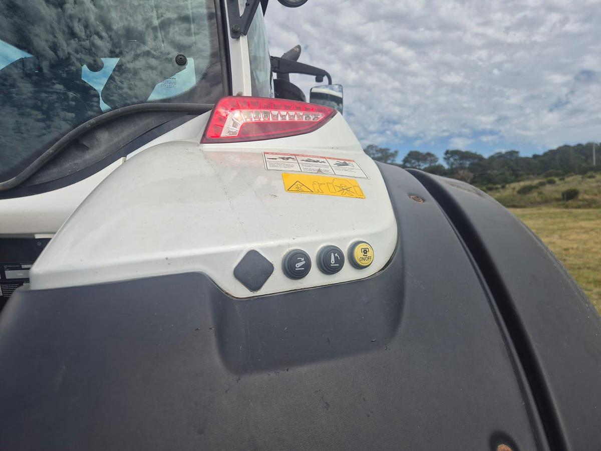 Used 2021 Valtra T154A Tractor