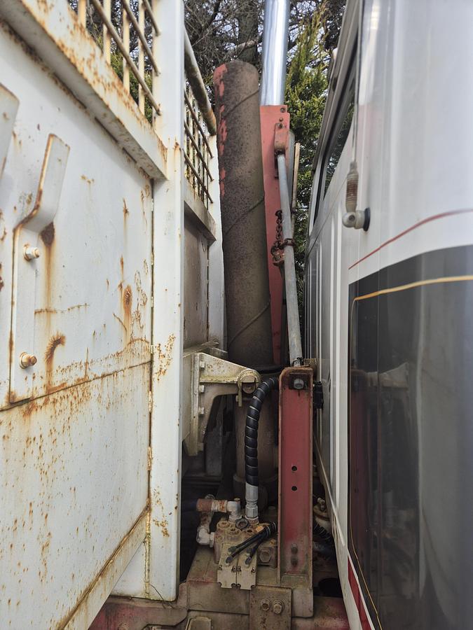 Used International S Line 10 Yarder