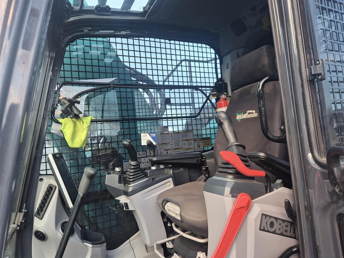 Used Kobelco SK135SR 13T Excavator