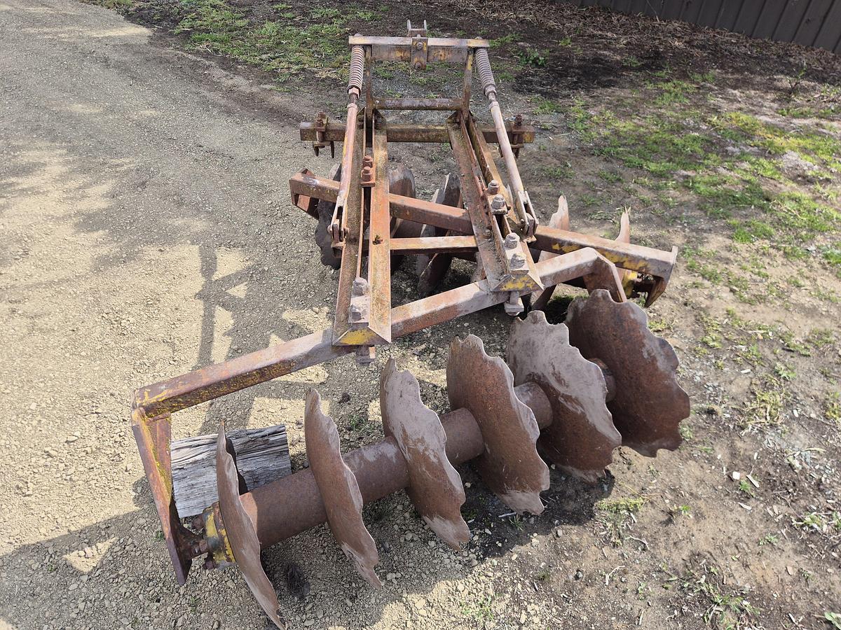 Used Conner Shea 12 Plate Linkage Offset Discs