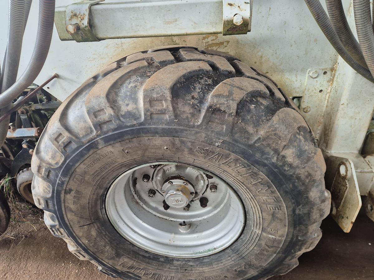 Used Cross Slot  Air Seeder