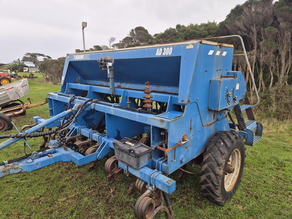 Used Agrow Drill AD300