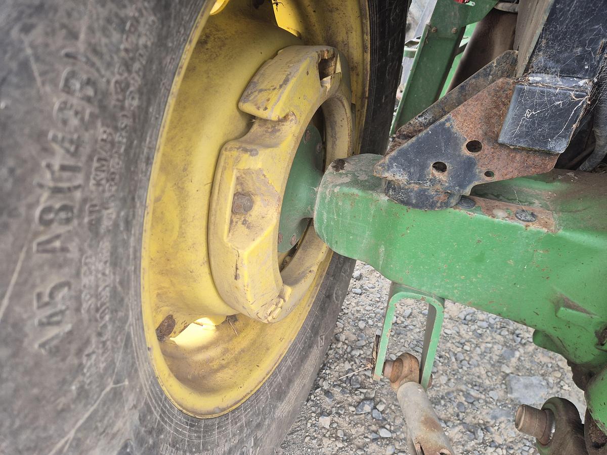 Used 2011 John Deere 5100 RN
