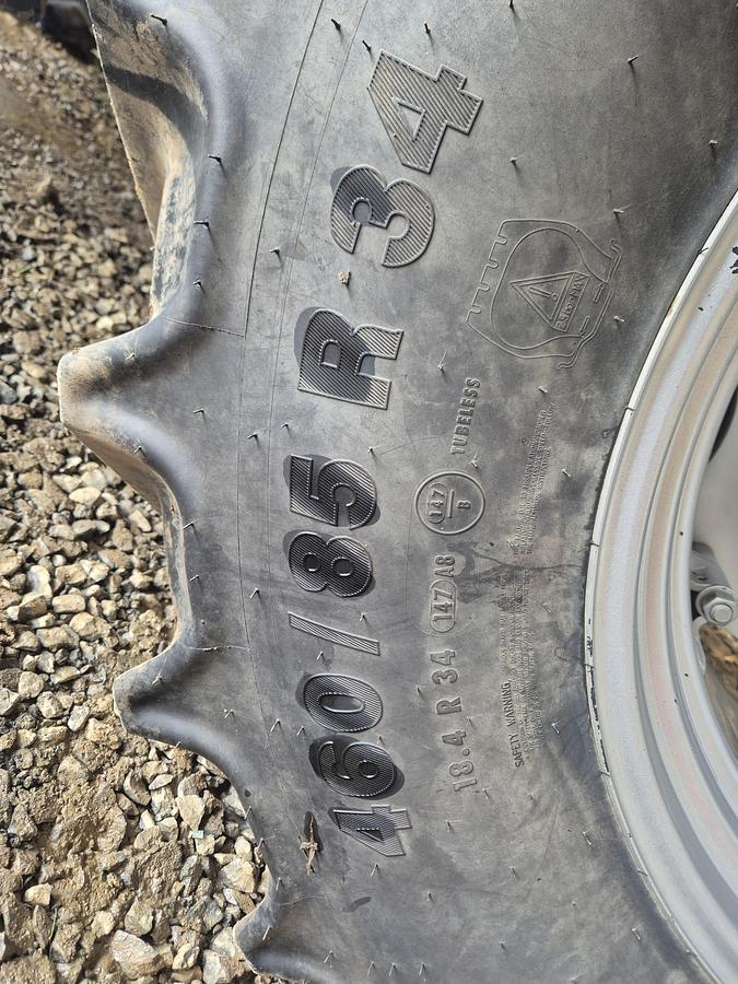 Used Case Farmall 100JX