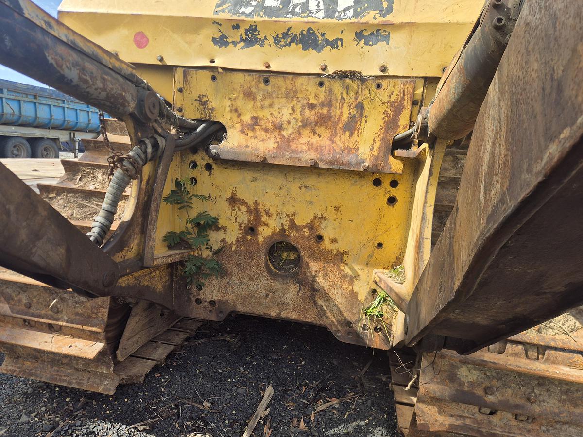 Used Caterpillar D6H