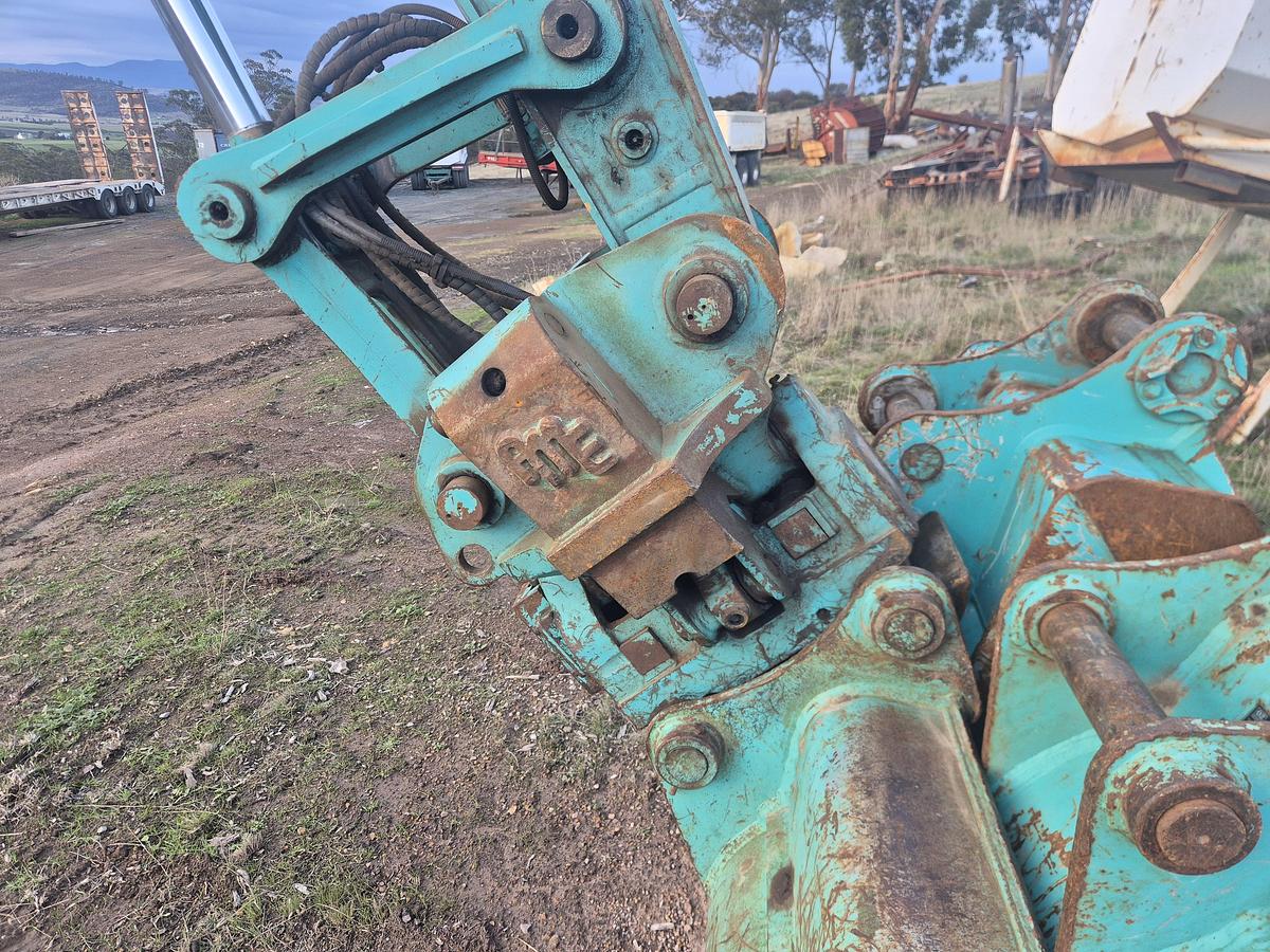 Used Kobelco SK135SR 13T Excavator