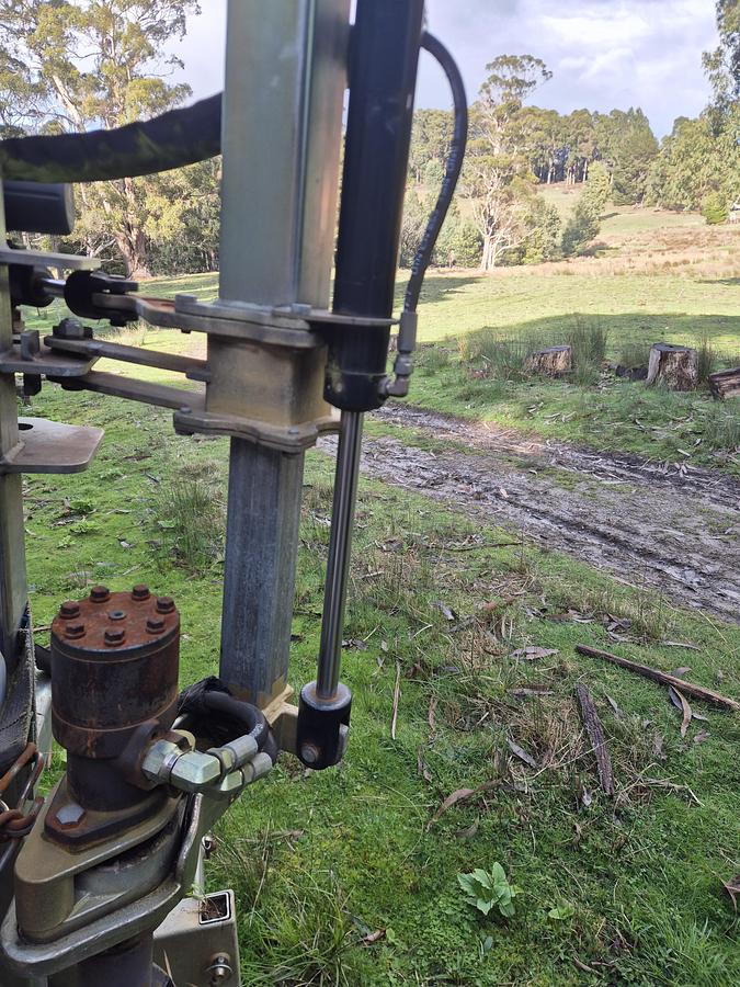 Used El-Gra 50 Post Driver