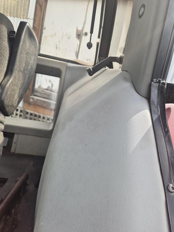 Used 1994 Case International  5130