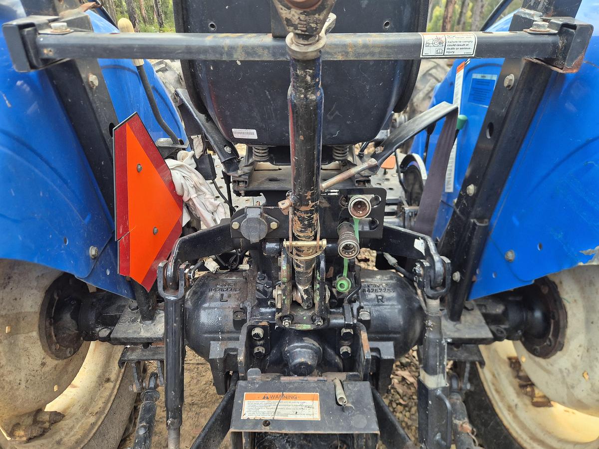 Used New Holland Workmaster 55 4wd Tractor