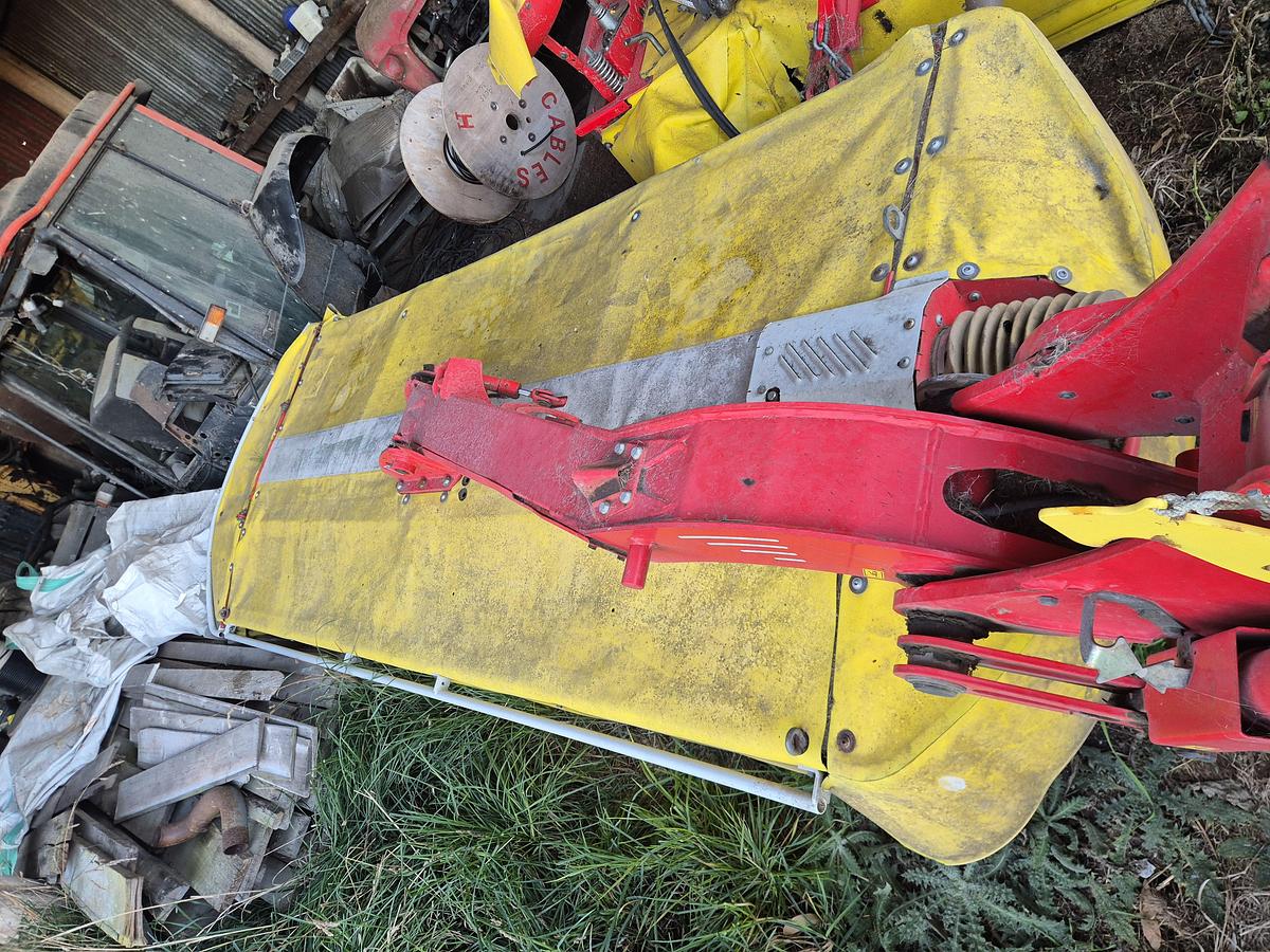 Used 2017 Pottinger Novacat 352V Hay Mower