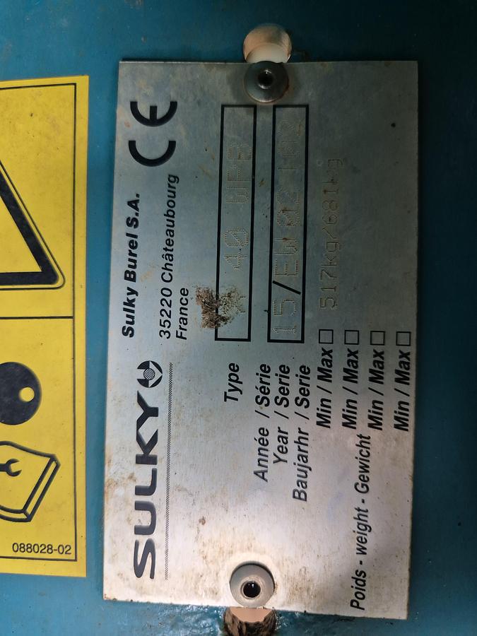 Used Sulky X40 Twin Spinner Spreader