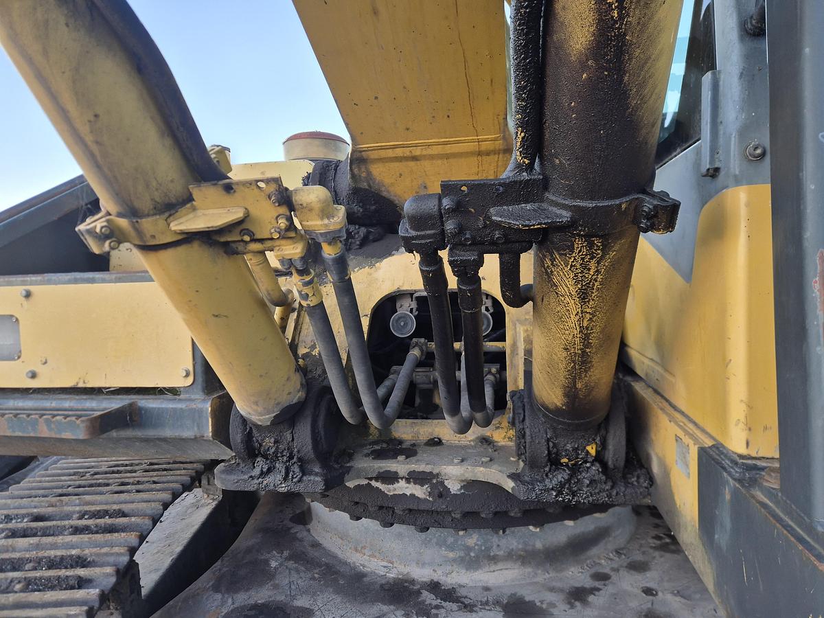 Used Komatsu  PC300-6 Excavator