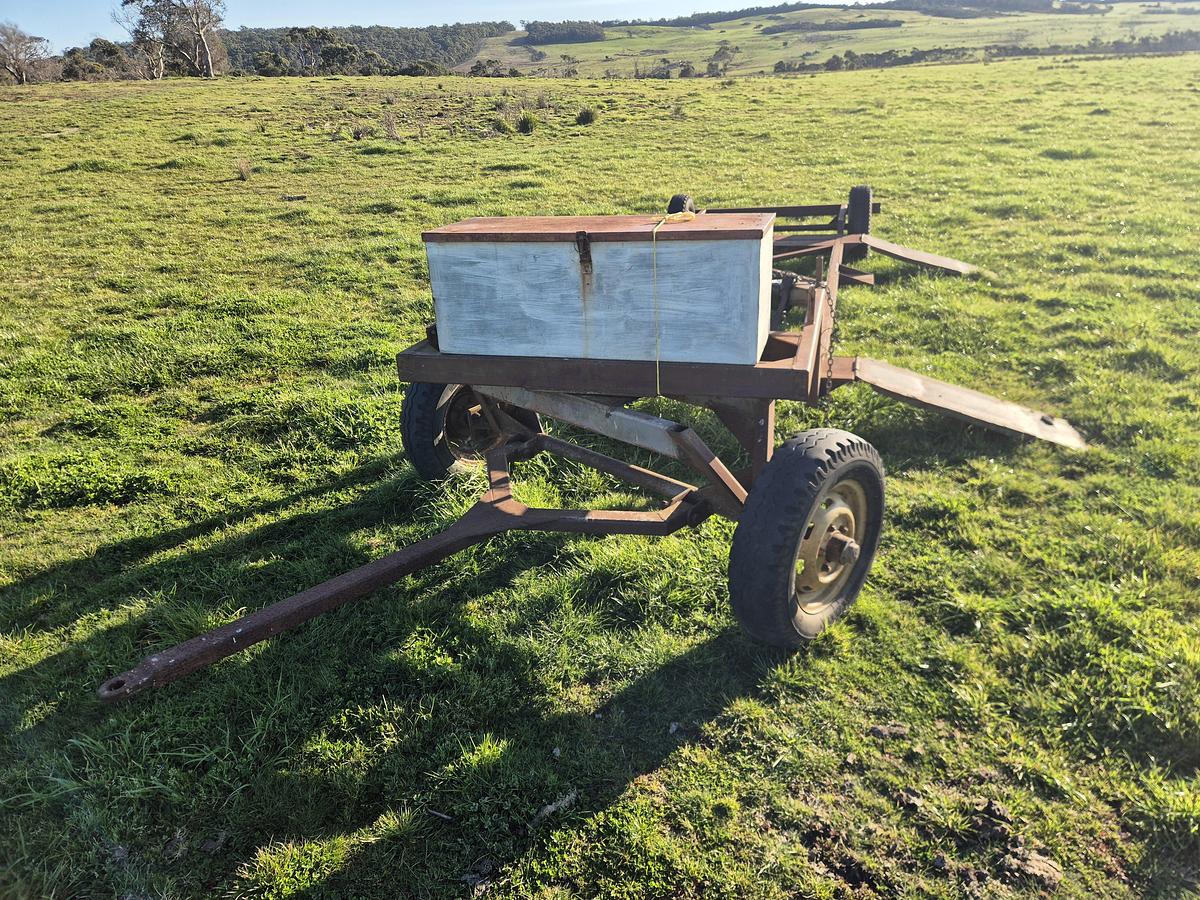 Used Duncan 3m Tyne Drill with trailer