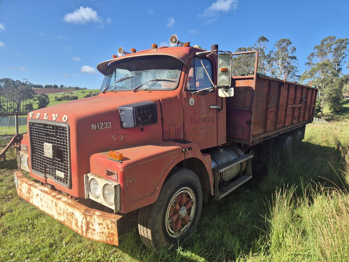 Used 1981 Volvo N12 Rigid Truck
